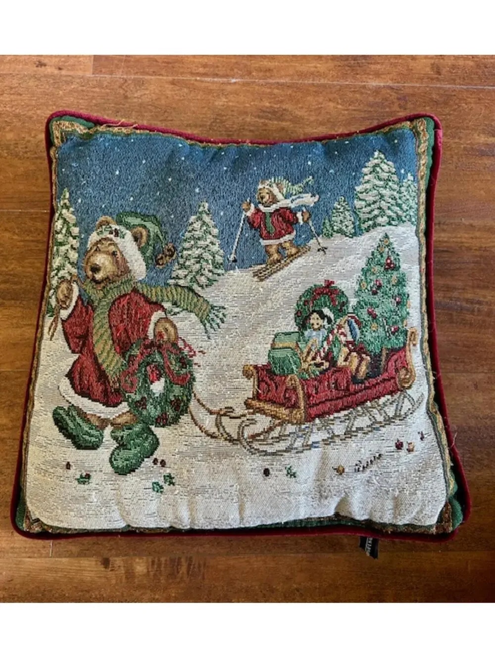Portofino Holiday Themed Decorative Throw Pillow
